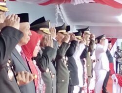 HUT ke-80 RI di Maluku, Upacara Tetap Khidmat Meski Diguyur Hujan