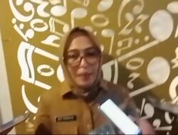 Wawali Ambon Dorong Pengawasan Ketat Anak di Medsos, Dukung Kebijakan Pembatasan Smartphone Bagi Anak di Bawah 16 Tahun