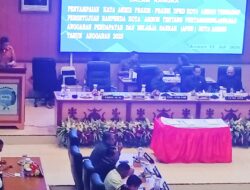 Sahkan Laporan APBD 2025, Wali Kota: Perkuat PAD dan Hormati Kewenangan Negeri Adat
